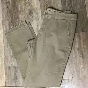 J.crew Waverly chino khakis tan straight leg relaxed fit size 6 100% cotton